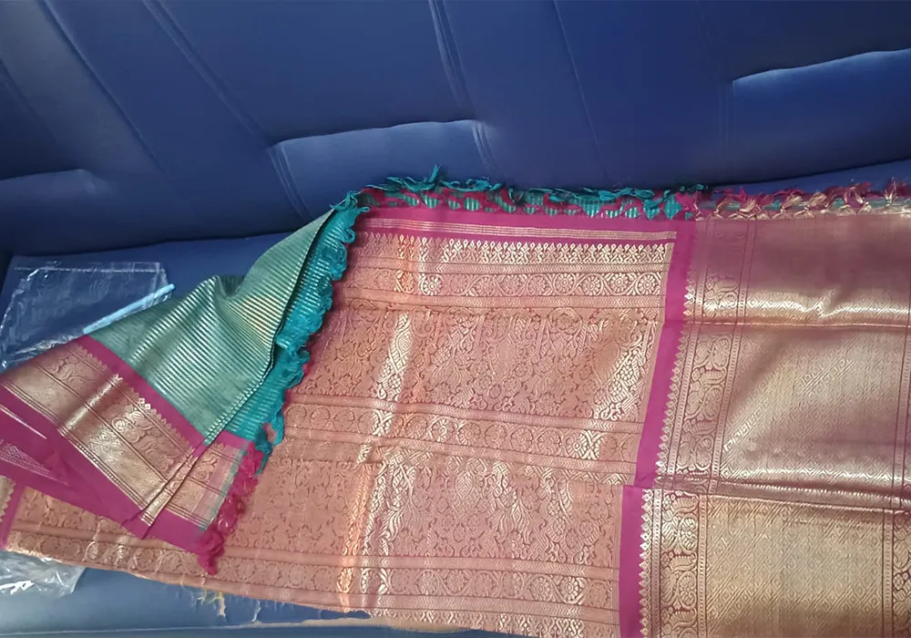 Old Silk Saree Buyers Chennai - Sri Balaji Pattu Centre Gallery 2