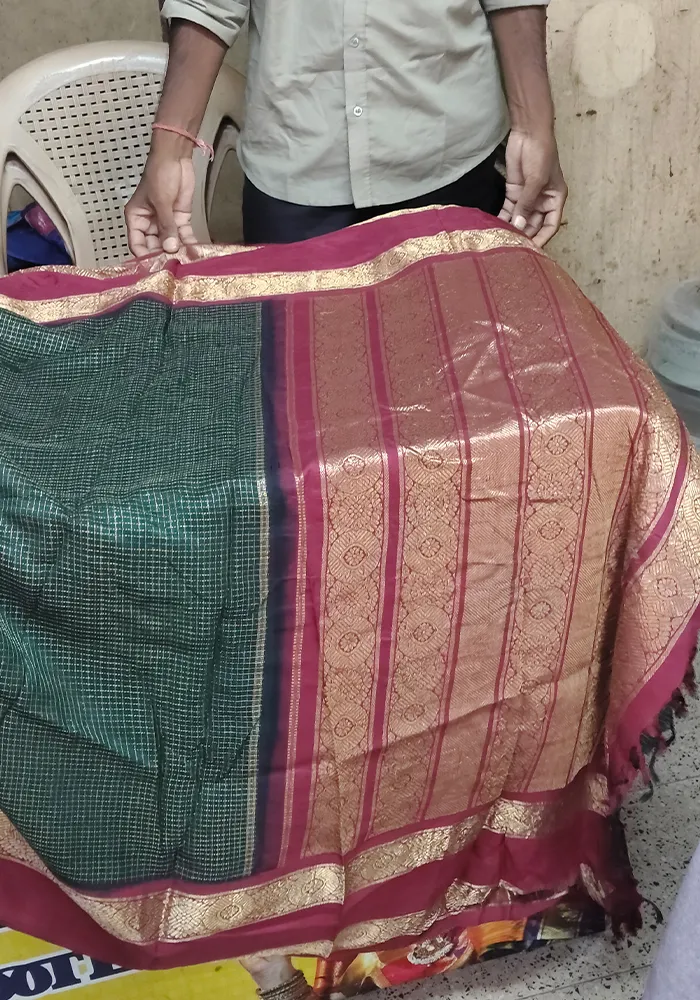 Old Silk Saree Buyers Chennai - Sri Balaji Pattu Centre Gallery 28