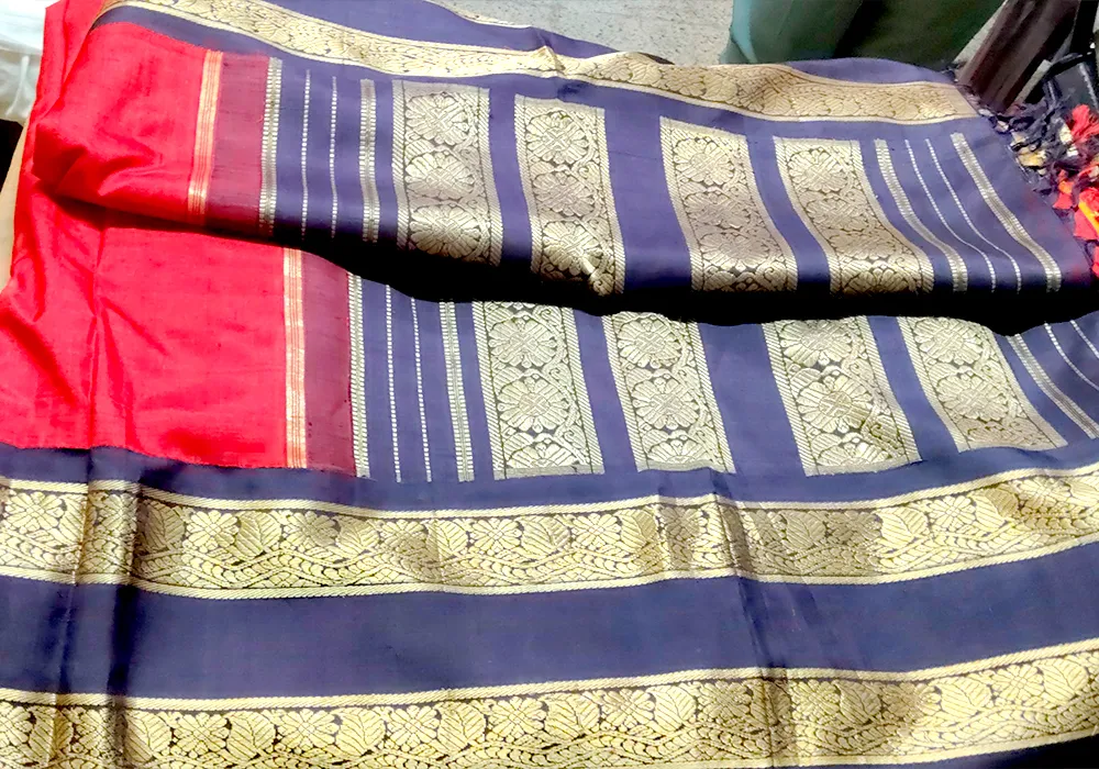 Old Silk Saree Buyers Chennai - Sri Balaji Pattu Centre Gallery 4